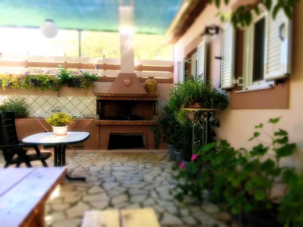 To Patriko - Apartments For Rent Ηγουμενίτσα Εξωτερικό φωτογραφία